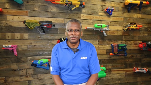 Lonnie Johnson Video Greeting by Sign1News