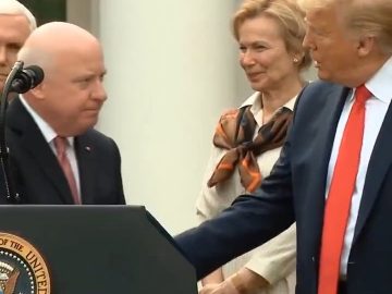 Trump tests negative for COVID19